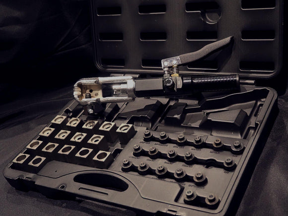 Fittings with Flare: A Guide to the Universal Hydraulic Flaring Tool
