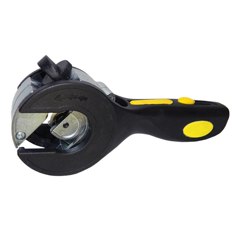 Ratcheting Metal Tube Cutter